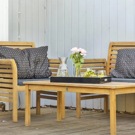 Myriam - 50m From The Sea By Interhome