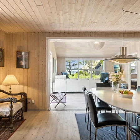 Myriam - 50m From The Sea By Interhome Feriehus Knebel